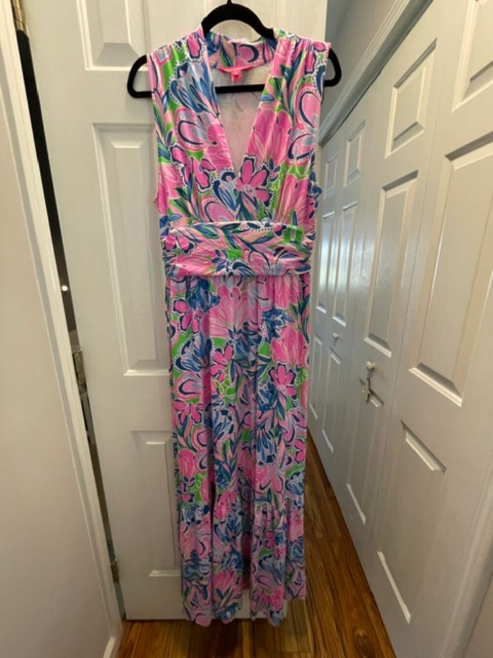 Lilly Pulitzer Women's Sleeveless Pearce Floral Tiered V-Neck Maxi Dress, Size L - Picture 2 of 6